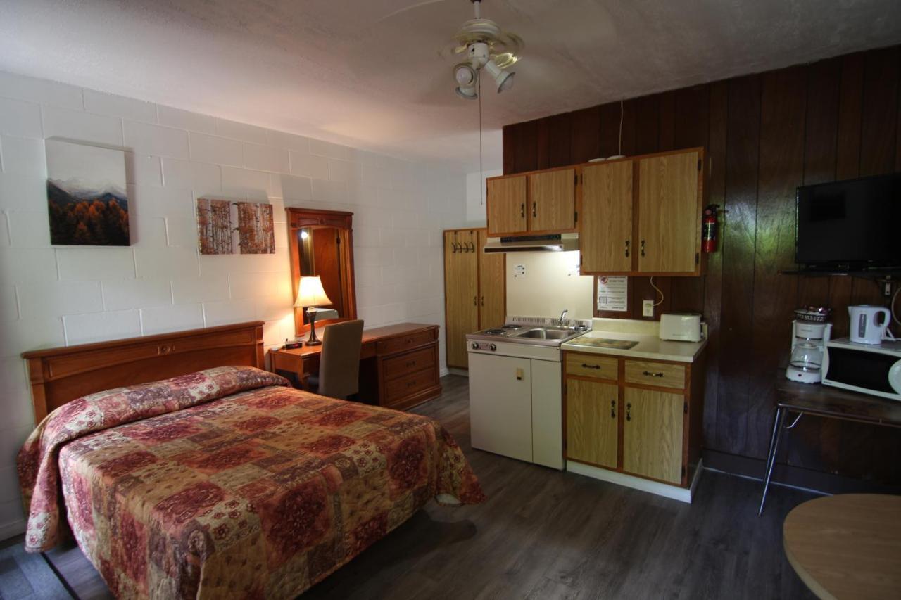 Motel Lennoxville Sherbrooke Exterior foto